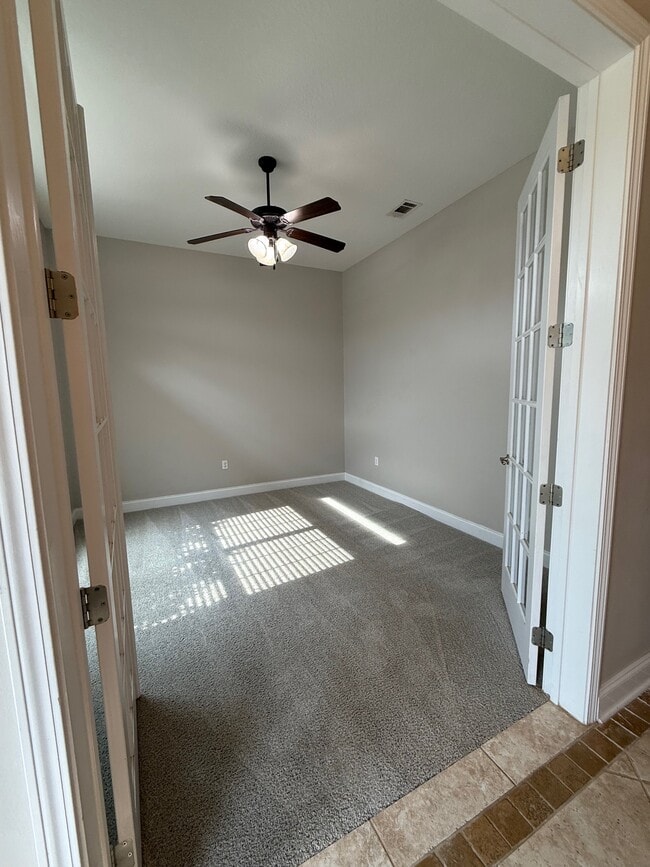 Building Photo - 9722 Misty Meadow Ln