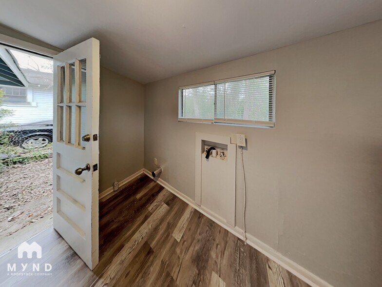 Building Photo - 4813 Court M