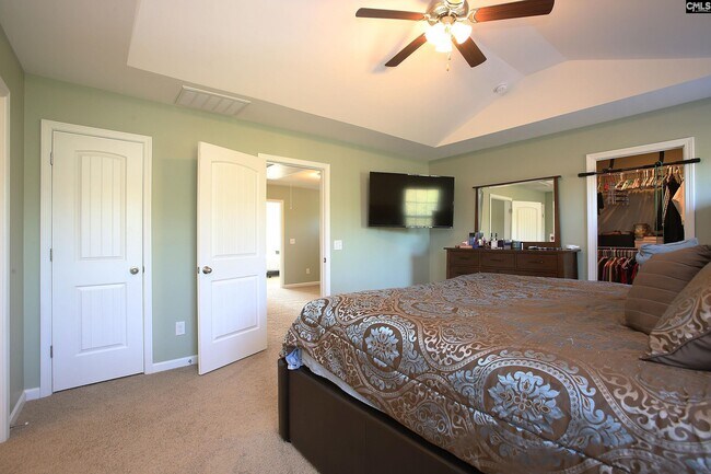 Building Photo - 649 Teaberry Dr