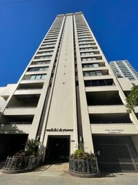 Building Photo - FURNISHED 1 Bedroom, 1 Bathroom, 1 Parking...