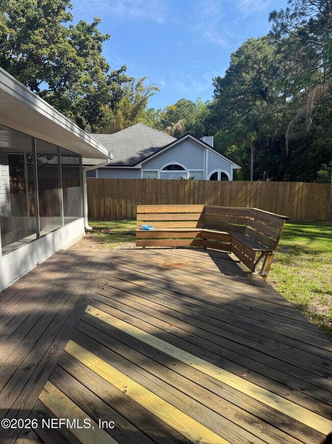 Building Photo - 2063 Las Brisas Ct