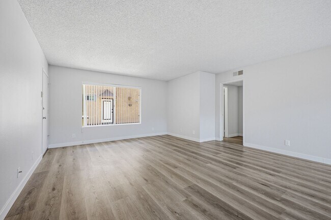 Building Photo - Move-In Special! Sign a lease by the 15th and receive ½ OFF your first month's rent!