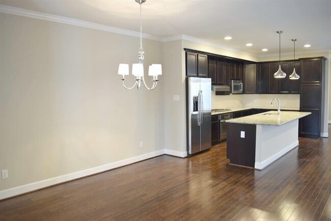 Building Photo - 215 Kendrick Pines Blvd