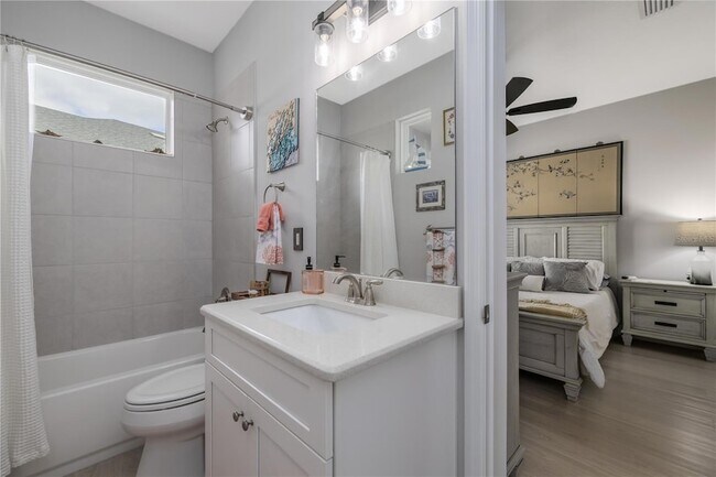 Building Photo - 3069 Borassus Dr