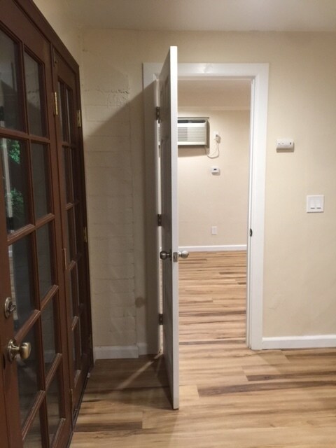 Building Photo - 9625 Grossmont Summit Dr