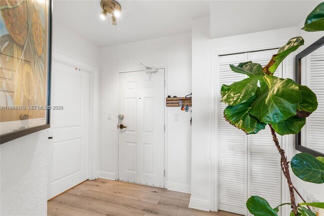 Building Photo - 2301 SW 27th Ave