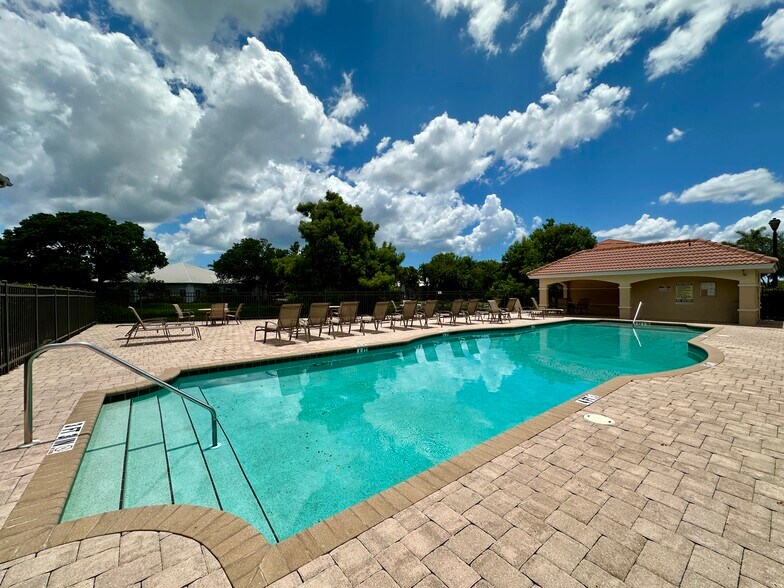 Pool 1 - 9055 Colby Dr