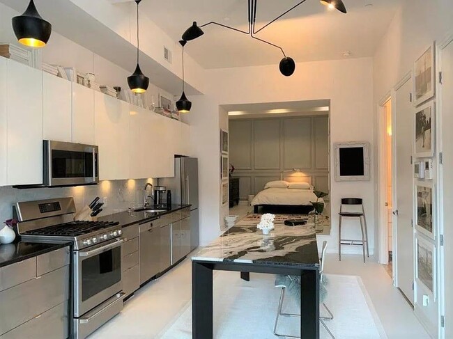 Building Photo - 101 Wyckoff Ave