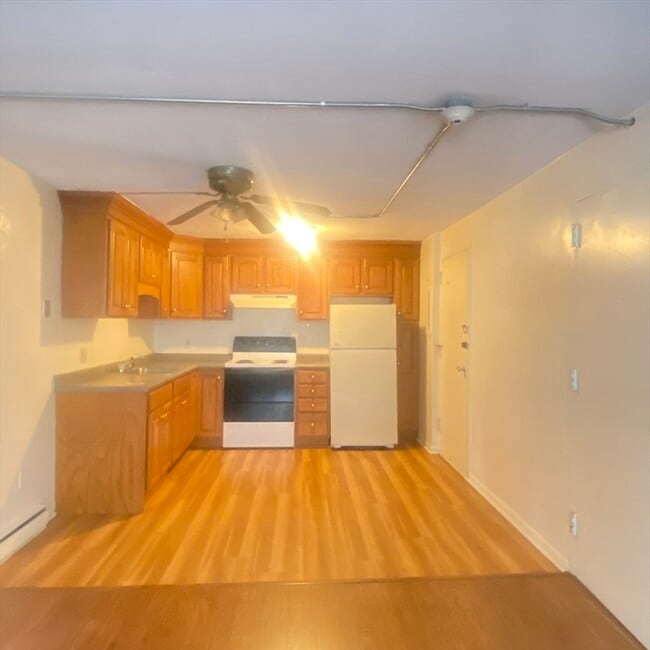 Building Photo - 70 Jamaicaway