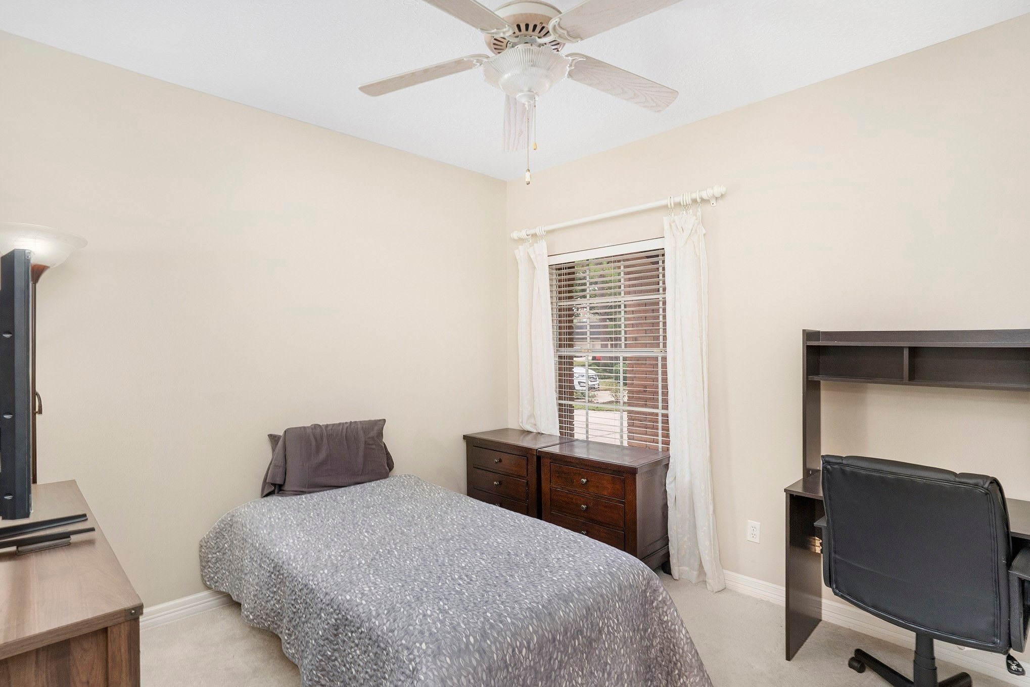 Building Photo - 14922 Tallow Forest Ct