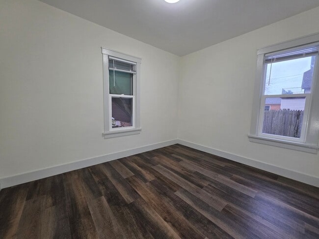 Building Photo - 1415 S 19th St