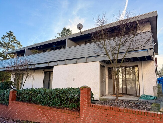 Building Photo - Ulm- 23rd