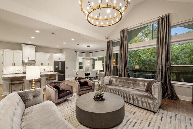 Building Photo - 3018 Sunridge Dr