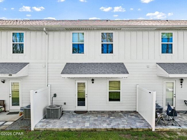 Building Photo - 519 Melrose Wy