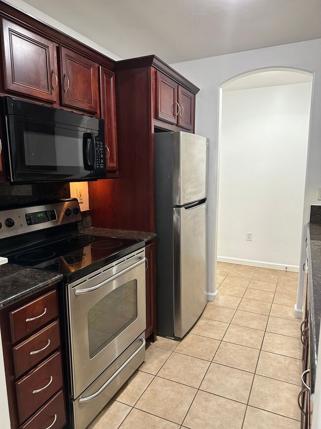 Building Photo - 54TH ST - Beautiful 1/1 Condo w Patio, Stainless Kitchen, Near SDSU!