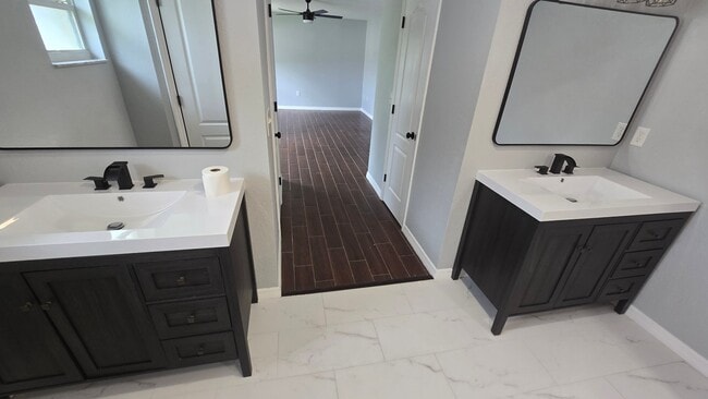 Building Photo - 7704 Canterbury Cir
