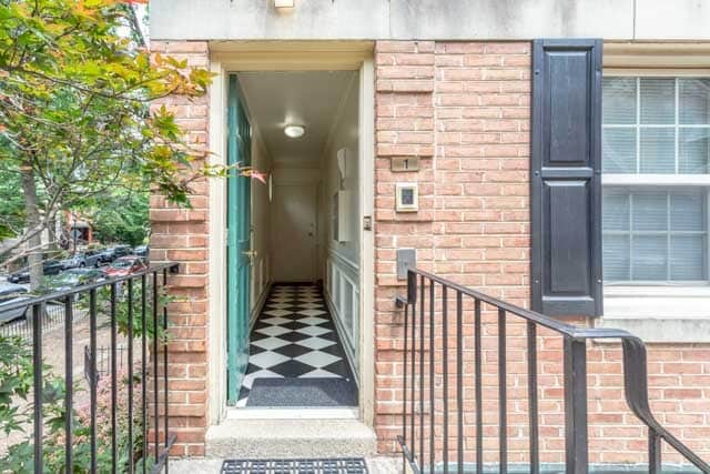 Building Photo - 1776 Lanier Pl NW