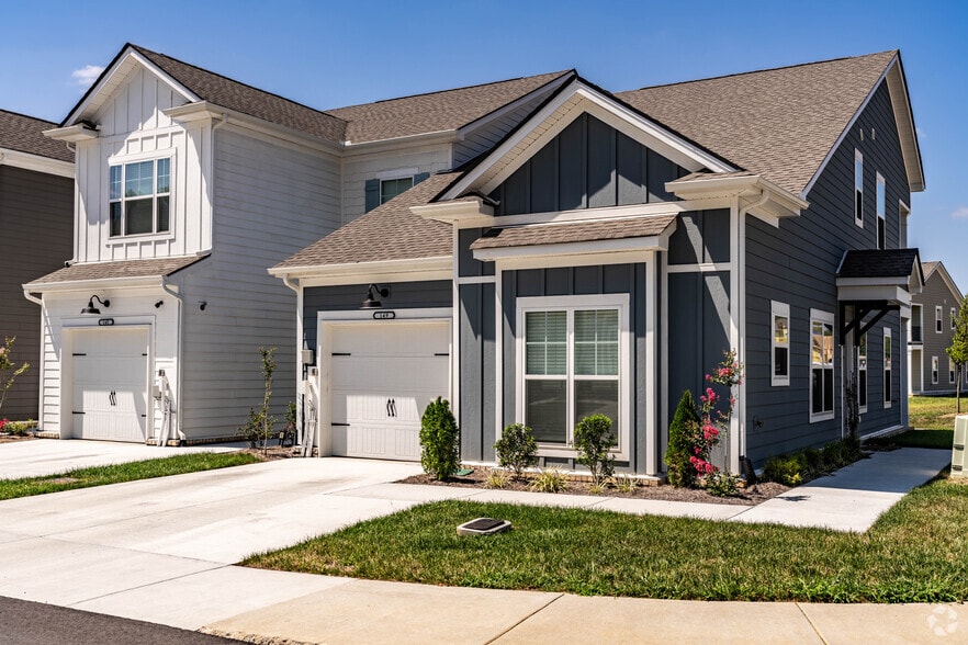 Primary Photo - Harts Branch Townhomes