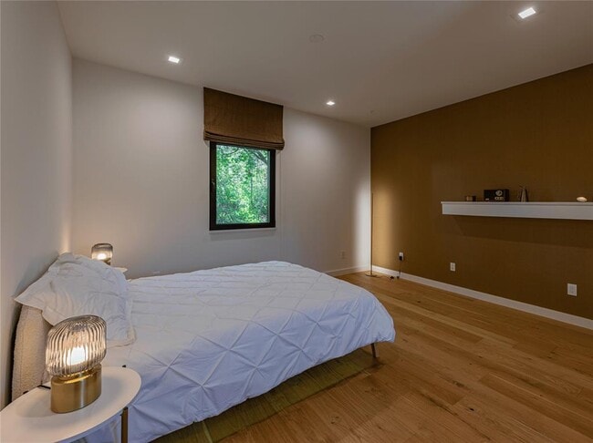 Building Photo - 2806 Geronimo Trail