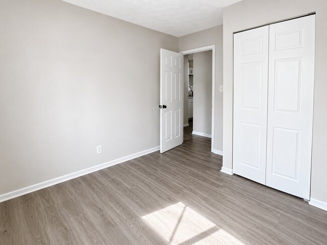 Building Photo - 3004 Weirton Dr