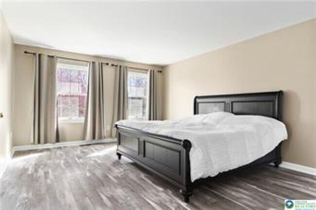 Building Photo - 8348 Pheasant Run