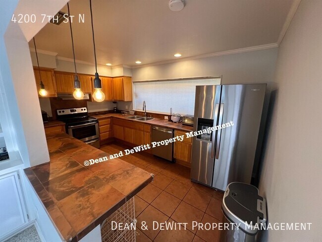 Building Photo - 4200 7th St N