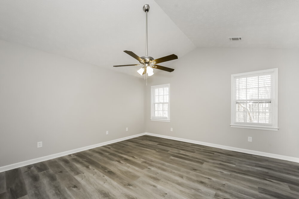 Building Photo - 2106 Winsburg Dr