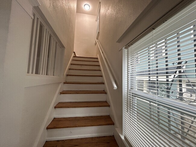 Building Photo - 4010 Bellefontaine Ave