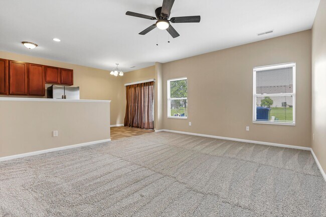 Building Photo - 419 Fuller's Cir