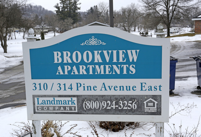 Building Photo - Brookview Apartments