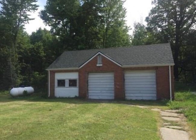 Building Photo - 14791 Terry Rd