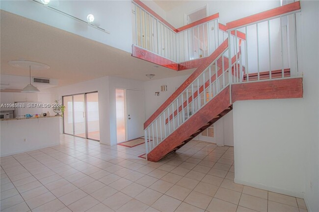 Building Photo - 10099 NW 4th Ln