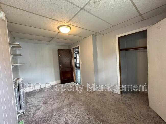 Building Photo - 825 Myrtle Ave