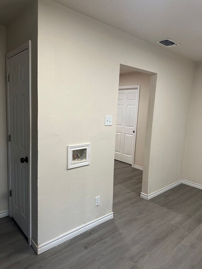 Building Photo - 2bd/1ba in Killeen