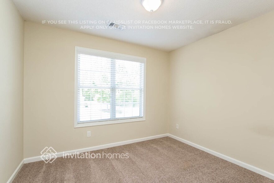 Building Photo - 5773 River Side Walk