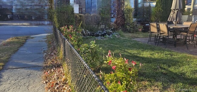 Building Photo - 1 Blackford Ave