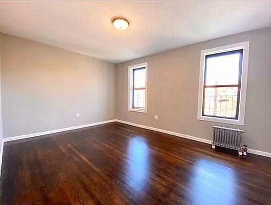 Building Photo - 3 bedroom in BRONX NY 10467