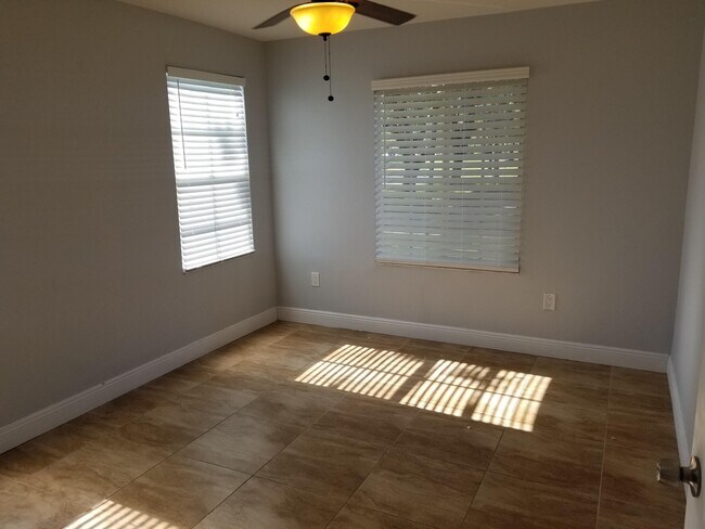 Building Photo - 4240 San Marino Blvd