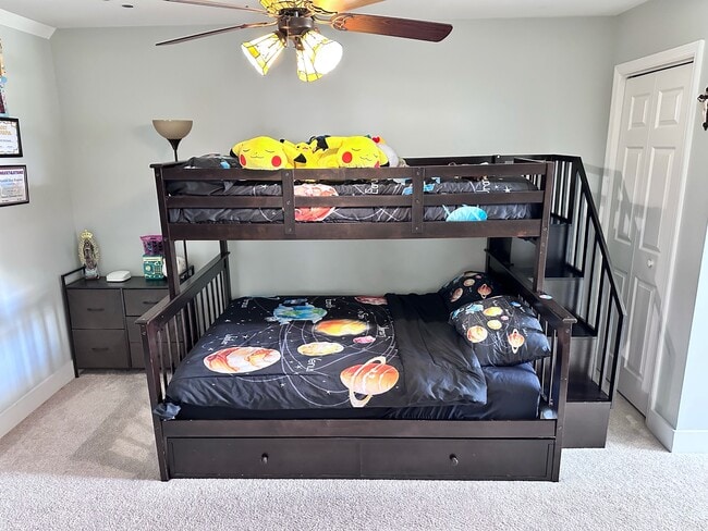 Building Photo - 304 Chisholm Trail