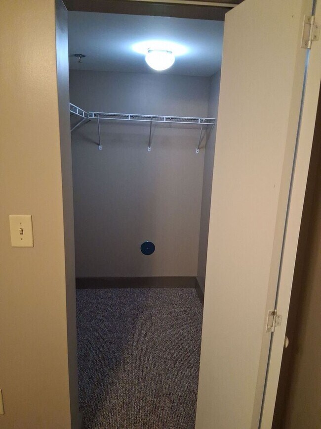 Building Photo - NEW LISTING at LAKE PLAZA! Available for FALL 2026; rent includes use of one parking space