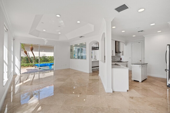 Building Photo - 1468 Mariner Way