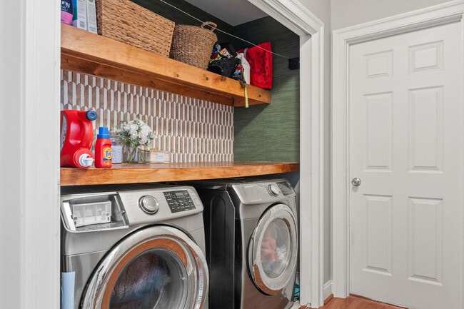 Building Photo - 98 Merganser Dr