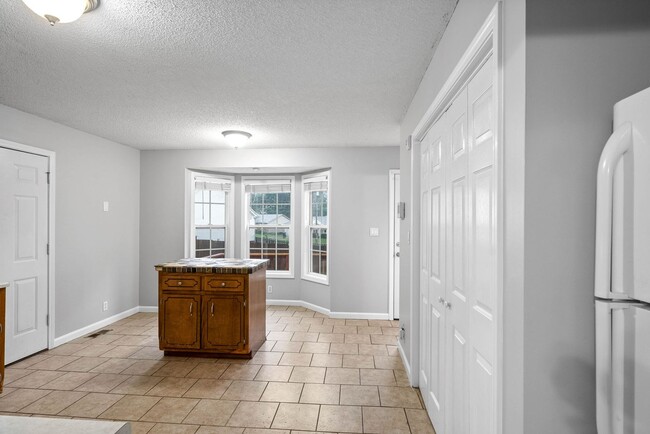 Building Photo - 2496 Rafiki Dr