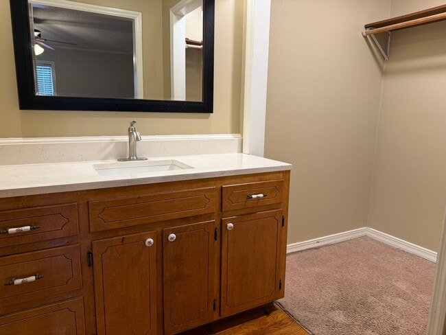 Building Photo - 3 Bed 2 Bath Home in Lee County for Rent