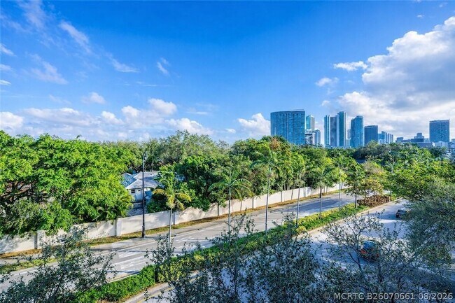 Building Photo - 4250 Biscayne Blvd