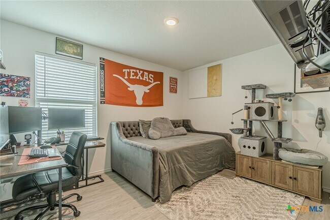 Building Photo - 5824 San Geronimo