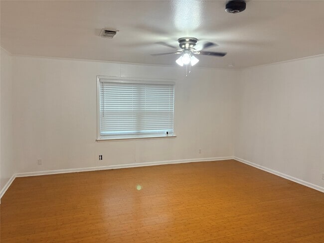 Building Photo - 4110 Wuthering Heights Dr