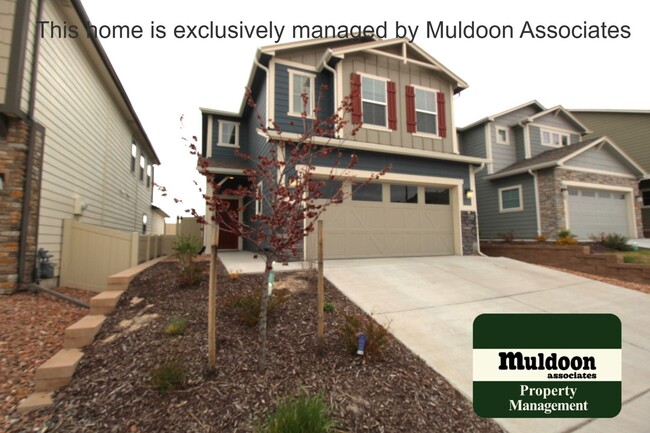 Building Photo - Like new 2-story Home!