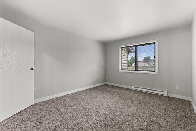 Building Photo - 591 W Arndt St