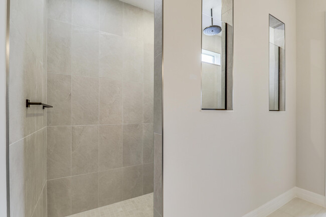 Building Photo - 10778 Stellar Cir